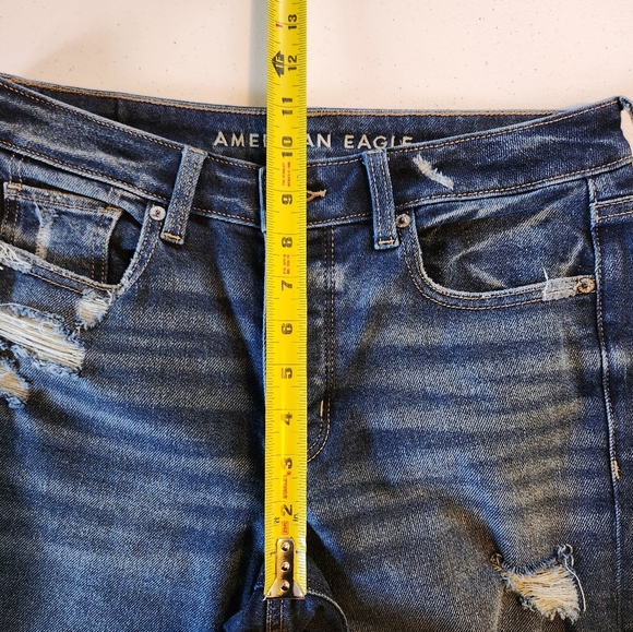 American Eagle AEO Dark Wash Tomgirl Jeans Stretch Cropped Frayed Button Fly 4 - Picture 13 of 13